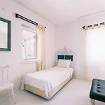 W Private Pool And Garden 15 Min To Beach ヴィラ *