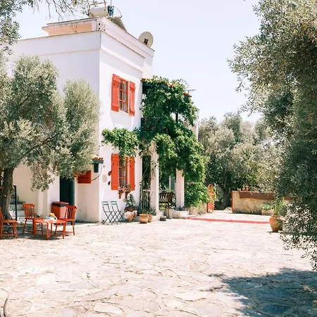 W Private Pool And Garden 15 Min To Villa Guvercinlik (Bodrum)