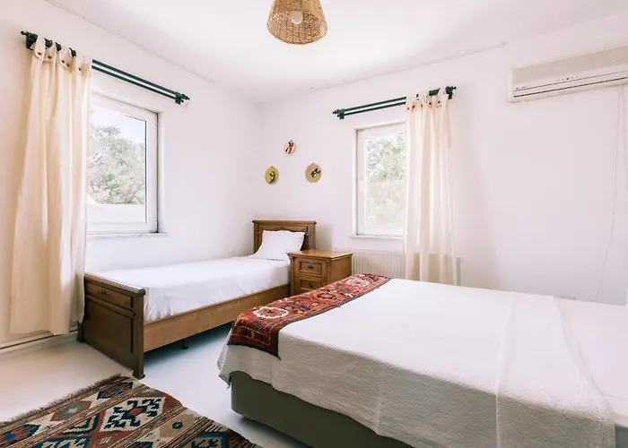 W Private Pool And Garden 15 Min To Beach Гюверджинлик